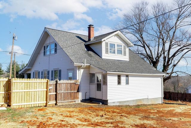 3212 Mayflower Drive, Lynchburg, VA 24501