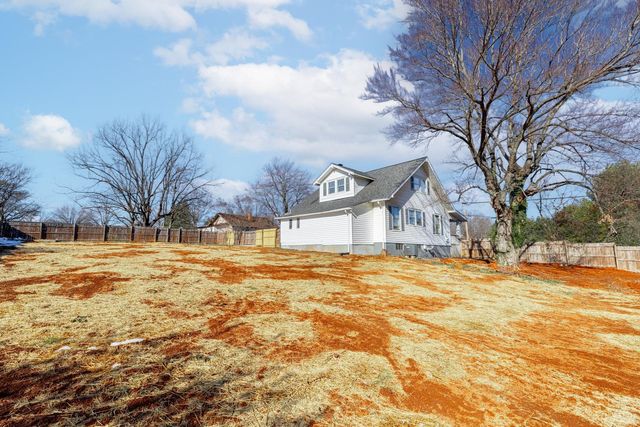 3212 Mayflower Drive, Lynchburg, VA 24501