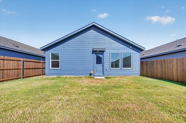 1260 Balsam Road, Wilmer, TX 75172