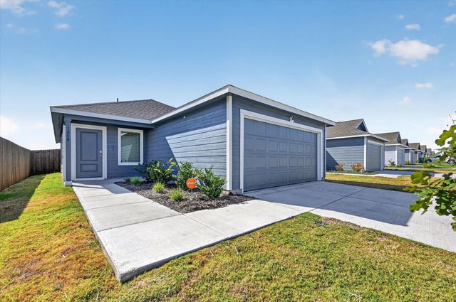 1260 Balsam Road, Wilmer, TX 75172