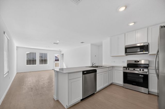 1260 Balsam Road, Wilmer, TX 75172