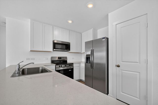 1260 Balsam Road, Wilmer, TX 75172
