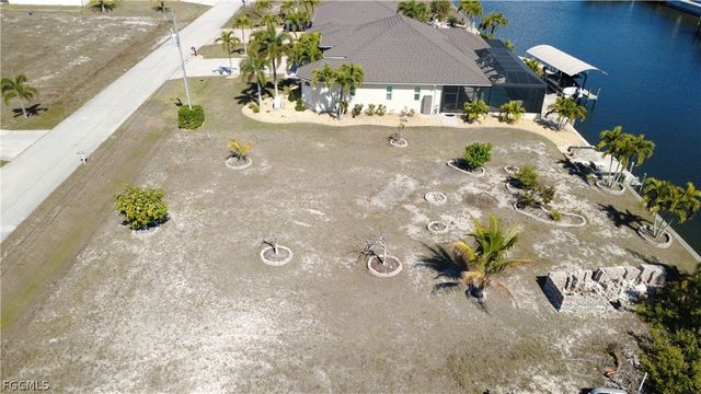 1433 NW 41st PL, Matlacha, FL 33993