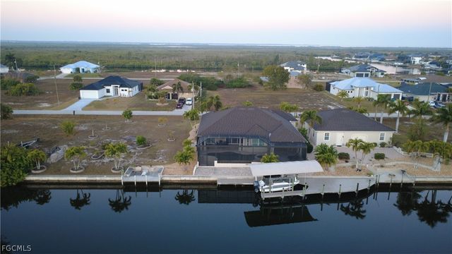 1433 NW 41st PL, Matlacha, FL 33993