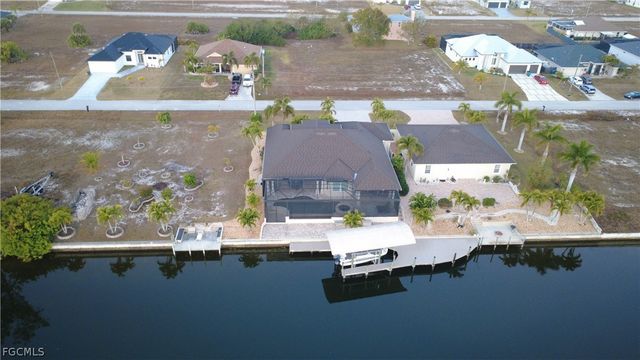1433 NW 41st PL, Matlacha, FL 33993