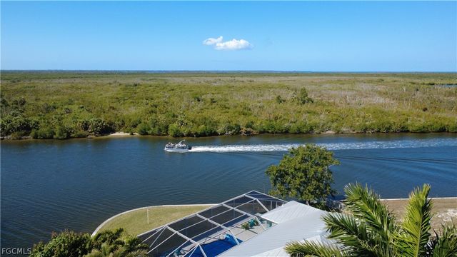 1433 NW 41st PL, Matlacha, FL 33993