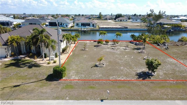 1433 NW 41st PL, Matlacha, FL 33993