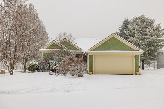 1 Stillwater Drive, Lebanon, NH 03784