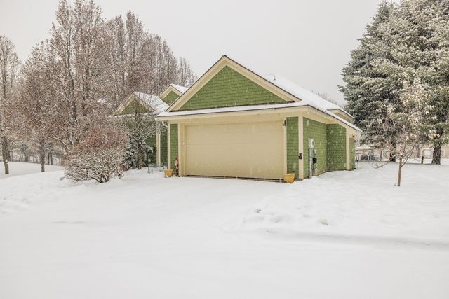 1 Stillwater Drive, Lebanon, NH 03784