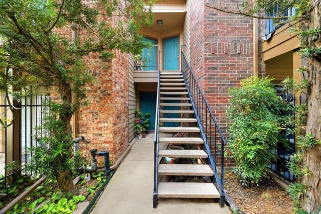 2121 Hepburn Street 820, Houston, TX 77054