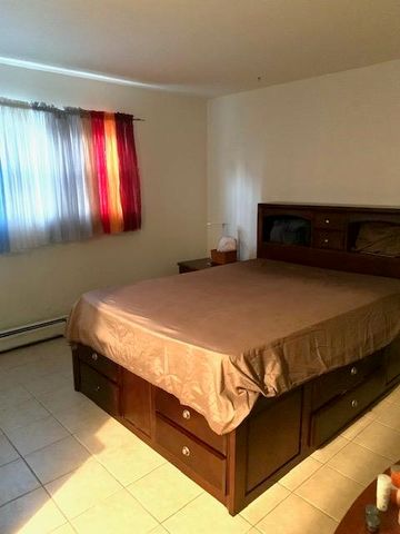 419 3RD ST, Union City, NJ 07087