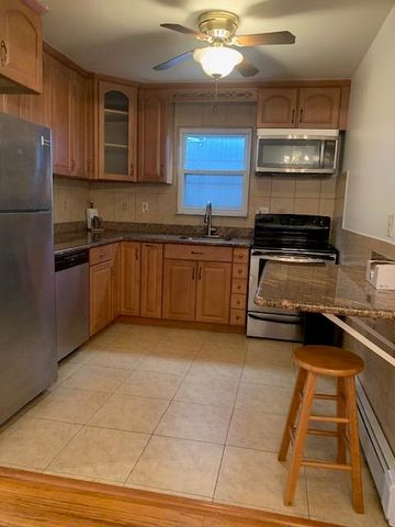 419 3RD ST, Union City, NJ 07087