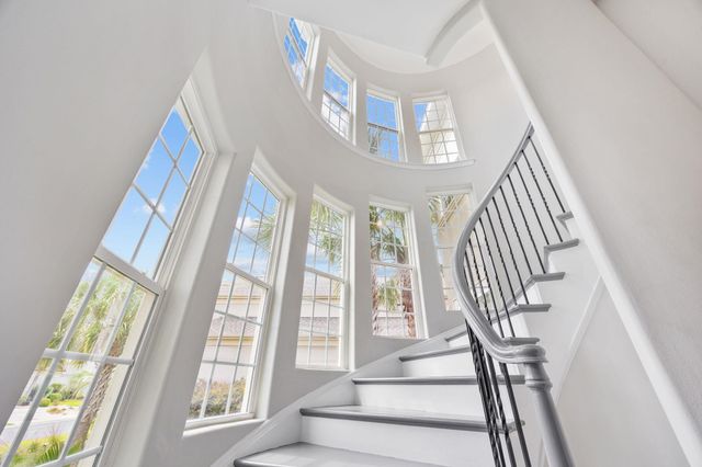 914 Bluffview Dr., Myrtle Beach, SC 29579