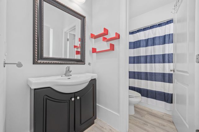 914 Bluffview Dr., Myrtle Beach, SC 29579