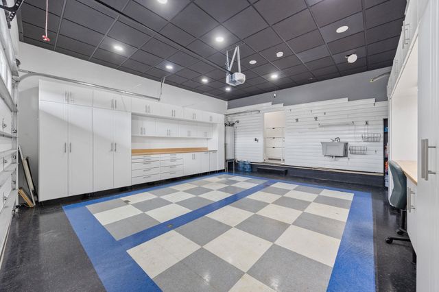 914 Bluffview Dr., Myrtle Beach, SC 29579