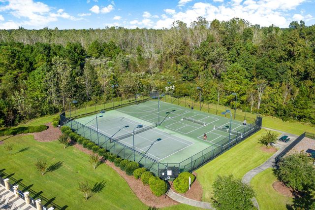 914 Bluffview Dr., Myrtle Beach, SC 29579