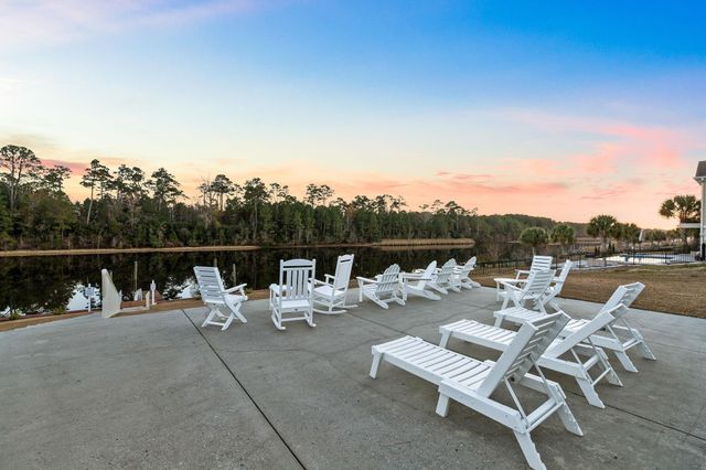 914 Bluffview Dr., Myrtle Beach, SC 29579