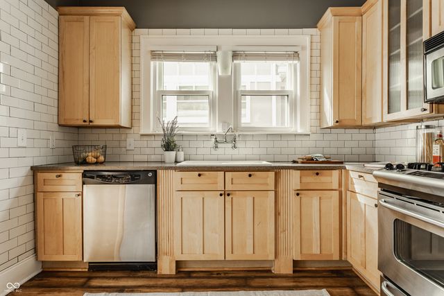 4247 Central Avenue, Indianapolis, IN 46205