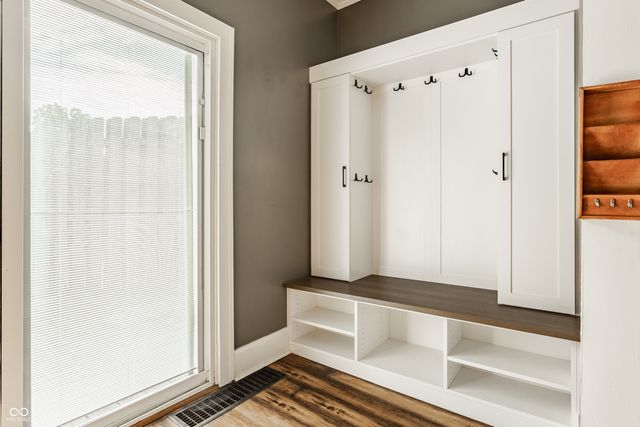 4247 Central Avenue, Indianapolis, IN 46205