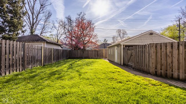 4247 Central Avenue, Indianapolis, IN 46205