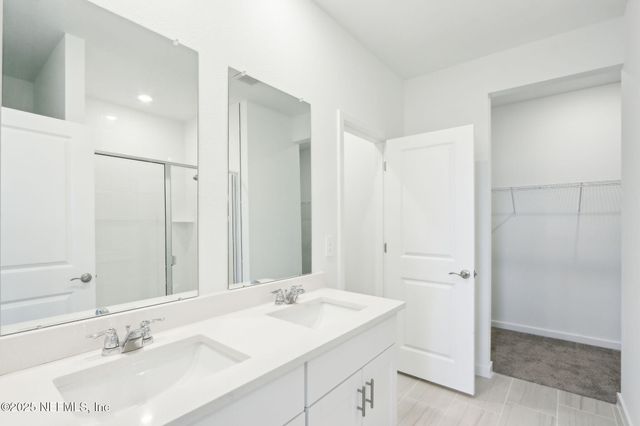 29 ARARAT Drive, Palm Coast, FL 32137