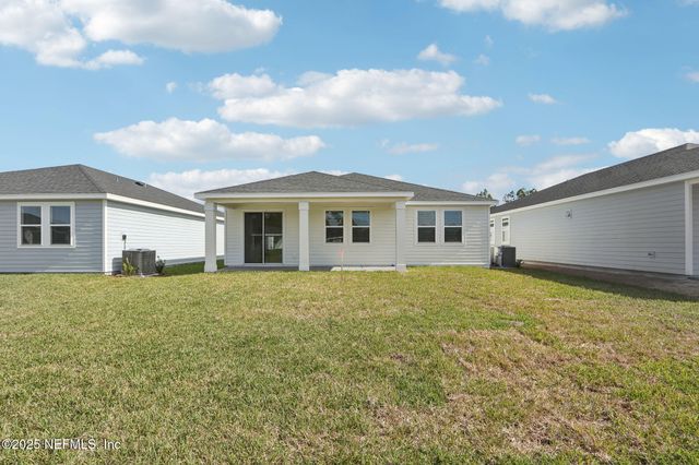 29 ARARAT Drive, Palm Coast, FL 32137