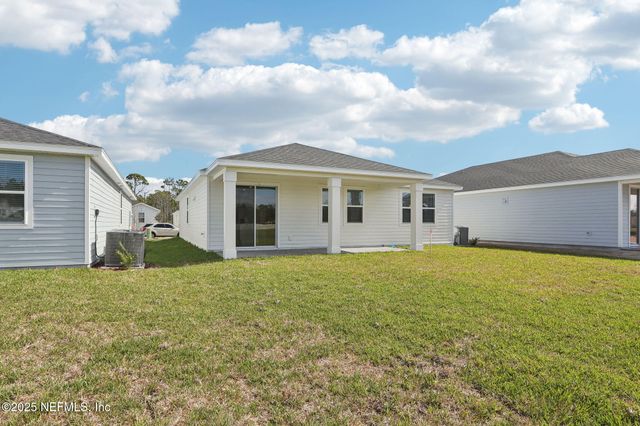 29 ARARAT Drive, Palm Coast, FL 32137
