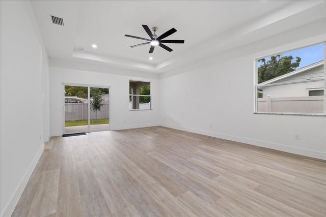 1307 W PATTERSON STREET, Tampa, FL 33604