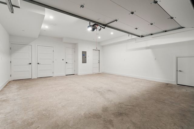 956 Walnut Street 3, Newton, MA 02461