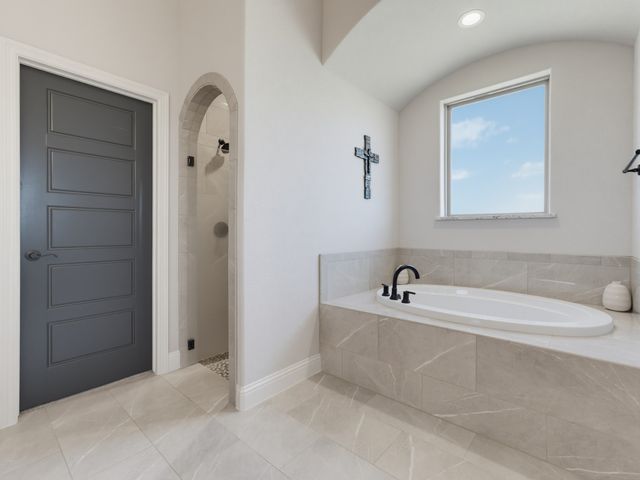 139 Bluff Ridge Court, Paradise, TX 76073
