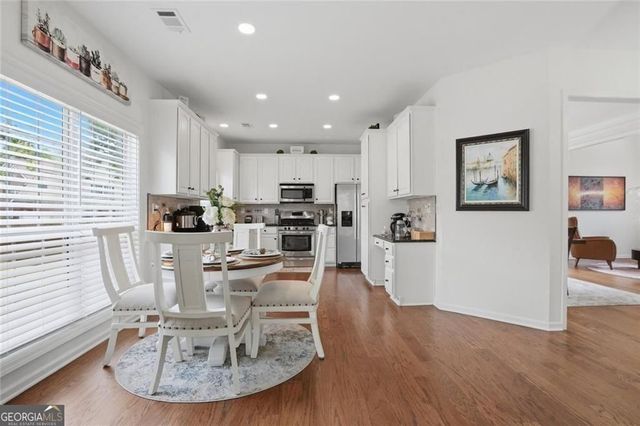6261 Vinings Vintage Drive, Mableton, GA 30126