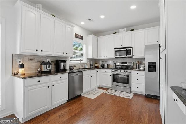 6261 Vinings Vintage Drive, Mableton, GA 30126