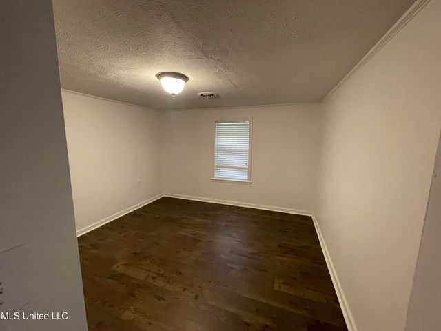 125 Churchill Place, Byram, MS 39272