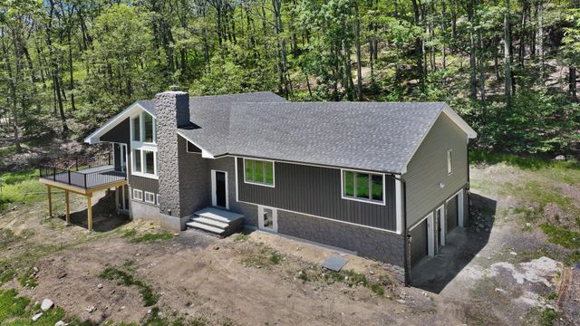 226 Shawanga Lodge Road, Bloomingburg, NY 12721