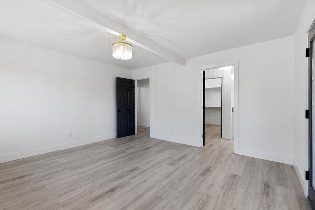 2124 Scenic Dr, Modesto, CA 95355