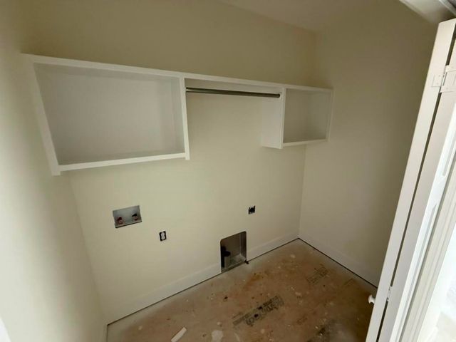 5073 N Toben Dr, Bel Aire, KS 67226