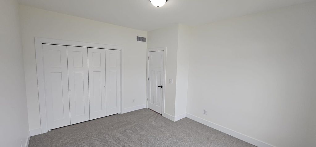 5073 N Toben Dr