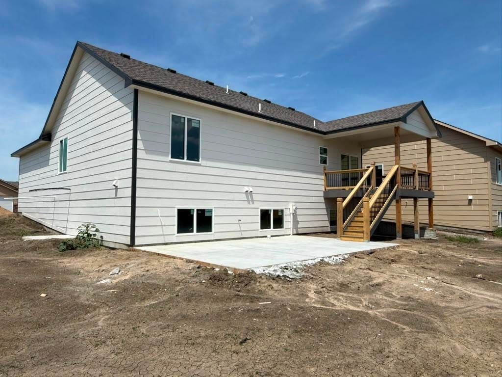 5073 N Toben Dr