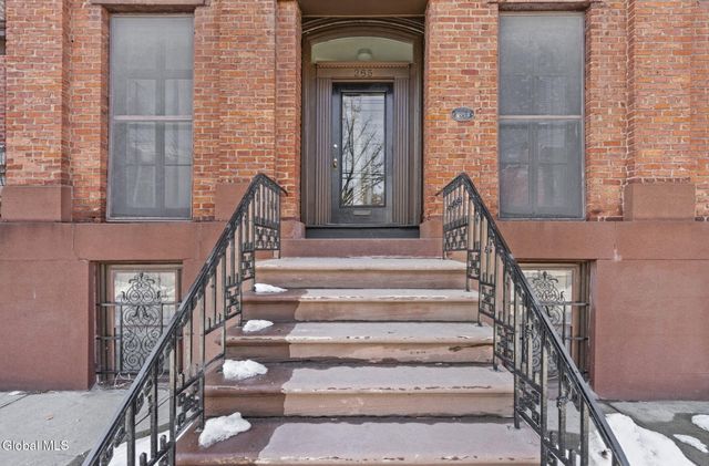 285 Lark Street, Albany, NY 12210