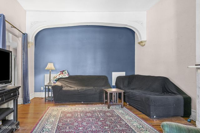 285 Lark Street, Albany, NY 12210