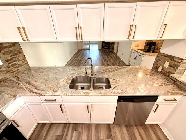 2546 PINE COVE LANE, Clearwater, FL 33761