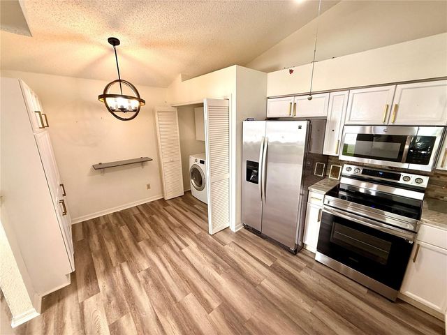 2546 PINE COVE LANE, Clearwater, FL 33761