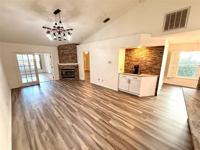 2546 PINE COVE LANE, Clearwater, FL 33761