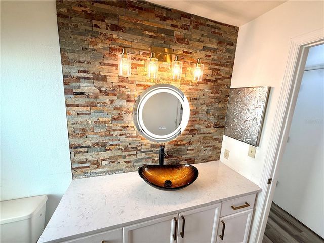 2546 PINE COVE LANE, Clearwater, FL 33761