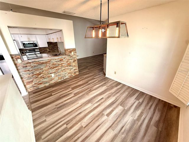 2546 PINE COVE LANE, Clearwater, FL 33761