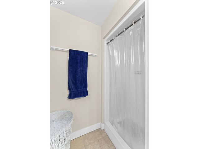 12737 Ne CEDARBROOK Rd, Aurora, OR 97002