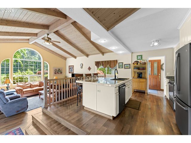 12737 Ne CEDARBROOK Rd, Aurora, OR 97002