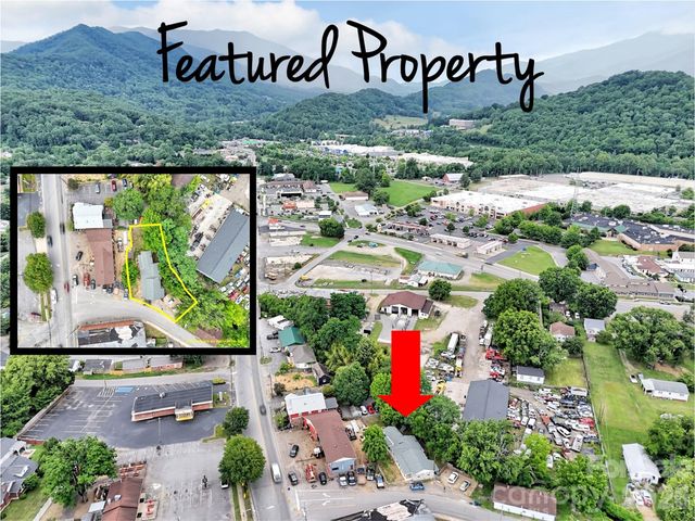 492 Riverbend Street, Waynesville, NC 28786