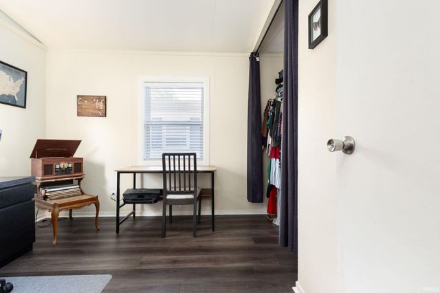 1708 Lynn Street, Mishawaka, IN 46545
