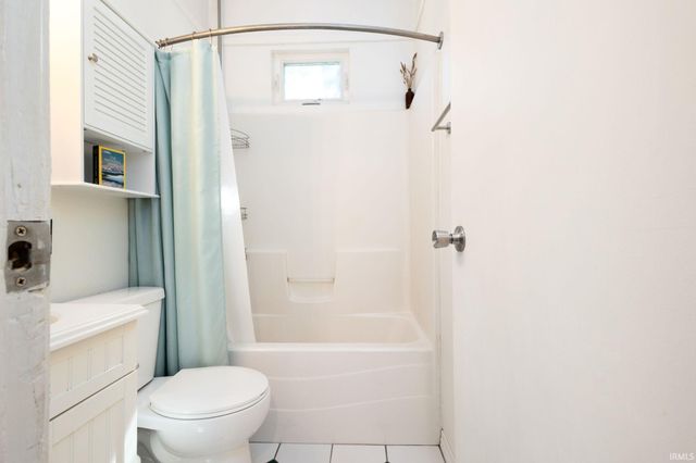 1708 Lynn Street, Mishawaka, IN 46545
